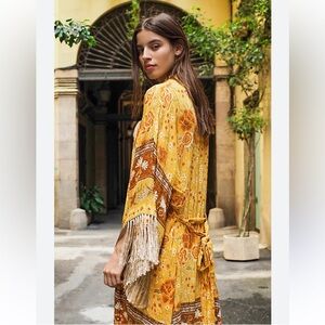 Free People / Spell and the Gypsy Collective Mystic Tasseled Robe